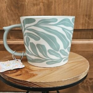 Green Leaf Pattern Ceramic Mug